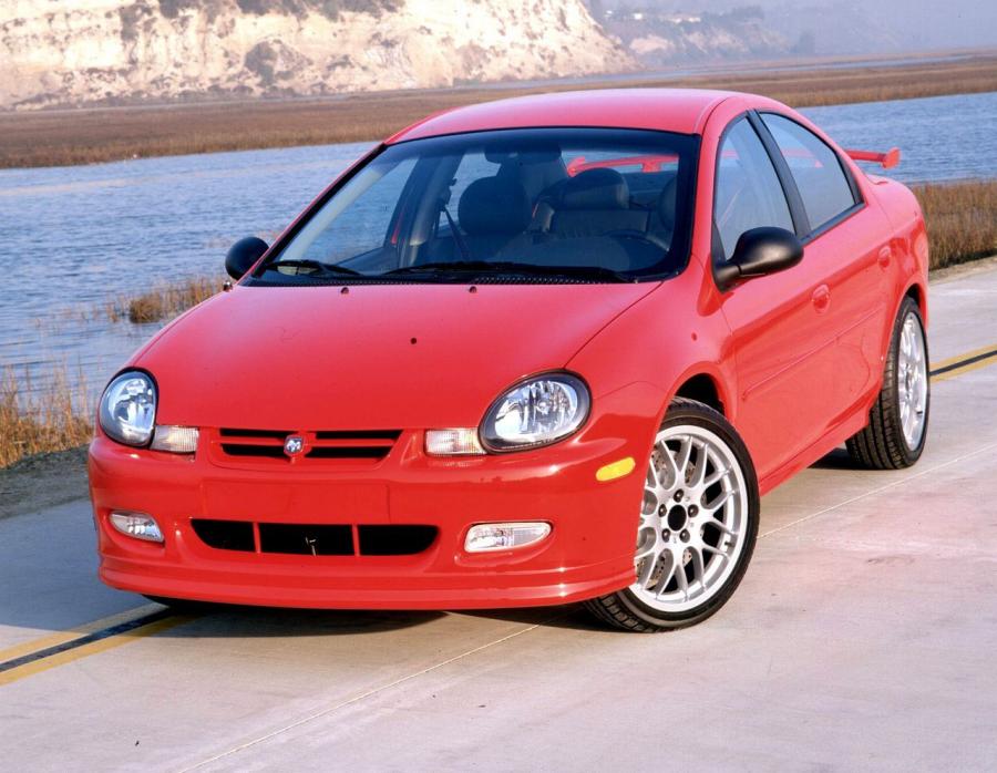  Dodge Neon R/T 2001 года  (фото 2 из 2)